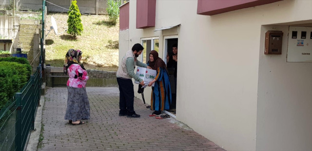 İhh’den Sakarya’da İhtiyaç Sahiplerine Yardım