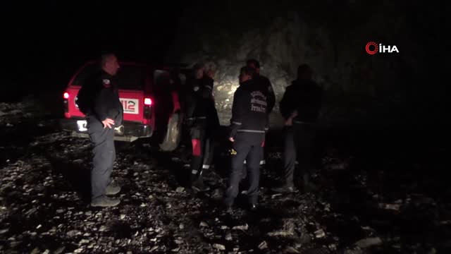 Denizli’de Düşen Uçağın Enkazına Ulaşılamadı