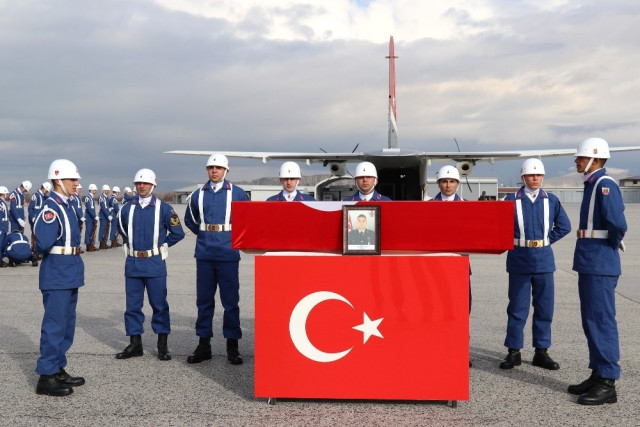 Şehit Teğmenin Naaşı Memleketine Gönderildi