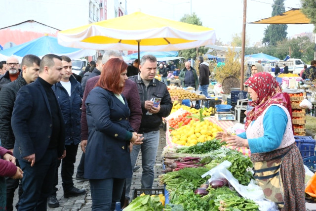 Başkan Çerçioğlu Efeler’de Pazarları Ziyaret Etti