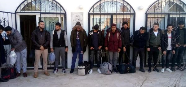 Didim’deki Bir Evde 23 Kaçak Göçmen Yakalandı