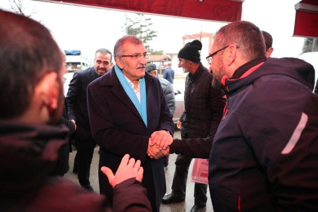 Murat Aydın, Poyrazköy’ün Eşsiz Manzarası Karşısında Mest Oldu, Telefonuyla Canlı Yayın Yaptı