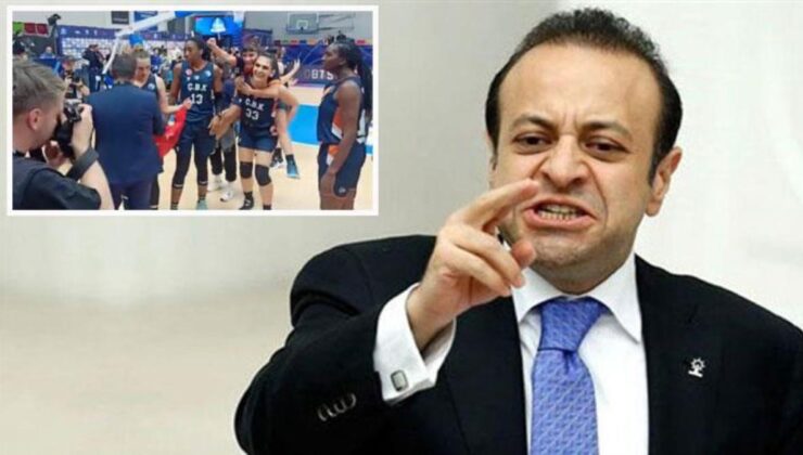 Hâkim Bağış’tan Türk bayrağına mani olanlara gönderme: Salonu gelincik tarlasına dönüştürdük