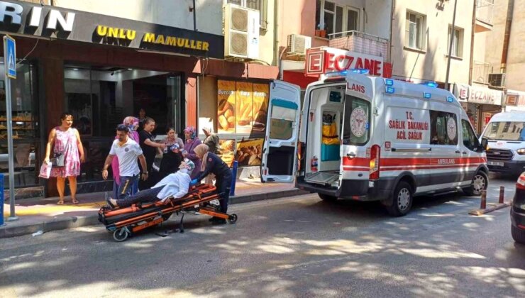 Aydın’da motosiklet kazası: Yolcu pozisyonundaki bayan yaralandı