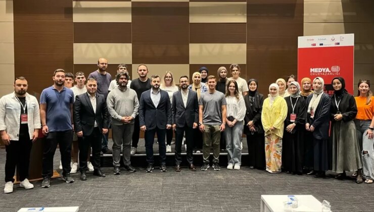 LİDER İmam Hatipliler Derneği Medya Okuryazarlığı ve Uydurma Haberlerle Gayret Projesi Tamamlandı
