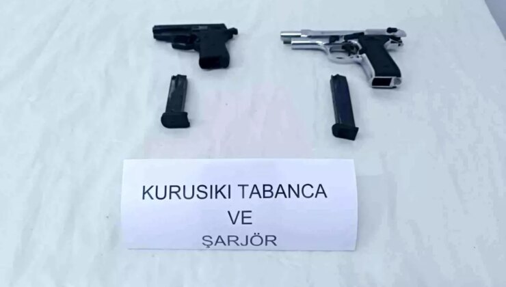 Aydın’da Kuşkulu Şahıstan 2 Kurusıkı Tabanca Ele Geçirildi