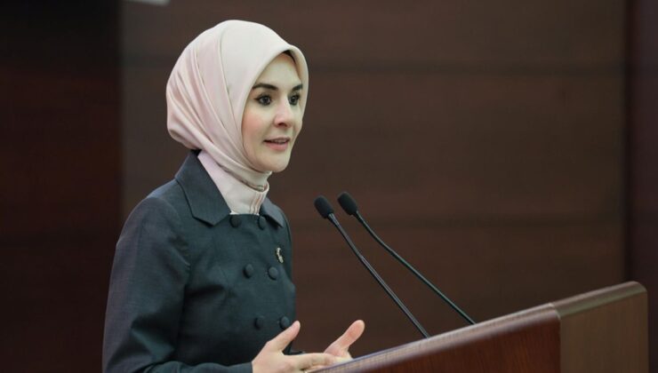 Bakan Göktaş: 15 yaş altı çocukların toplumsal medya kullanımına yönelik yönetmelik 6 ay içinde hayata geçirilecek