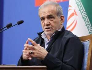 İran, Cumhurbaşkanı Pezeşkiyan’ın istifa ettiği tezini yalanladı