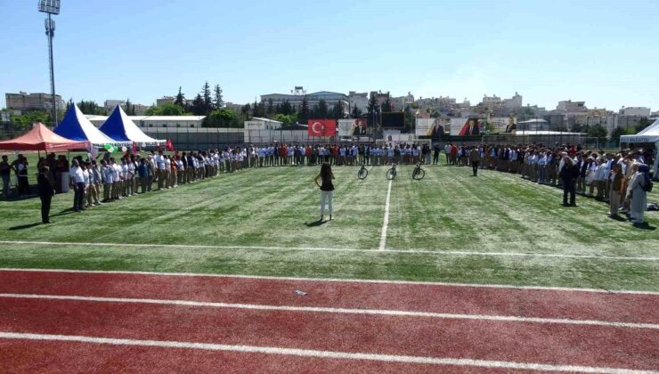 ‘Sağlıklı Gençlik Haftası’nda öğrenciler spor etkinliklerinde buluştu