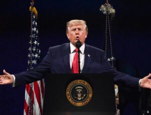 250. yıl kutlamalarında Trump’tan dikkat çeken bildiri: ABD asla komünist bir ülke olmayacak