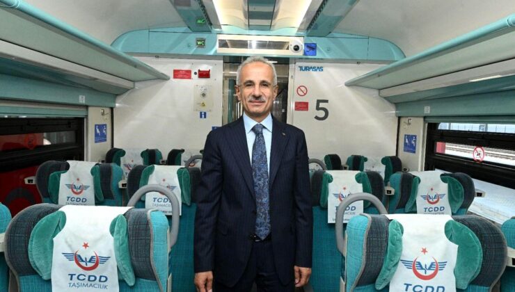 Bakan Uraloğlu: “Milli Elektrikli Tren Setlerimizi devreye alıyoruz”