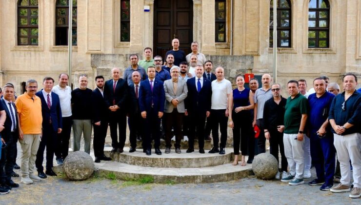 MEB Yöneticilerinden Cizre’de Kültür Tipi
